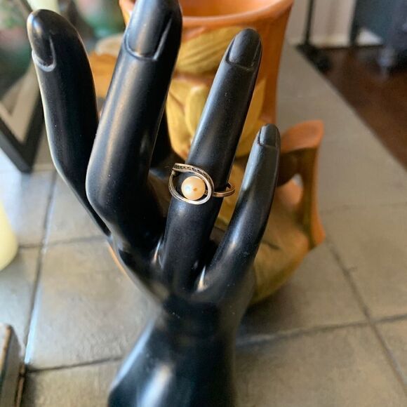 Vintage 12K GF Pearl Ring, in Silver, Stamped, Mint - Picture 1 of 5